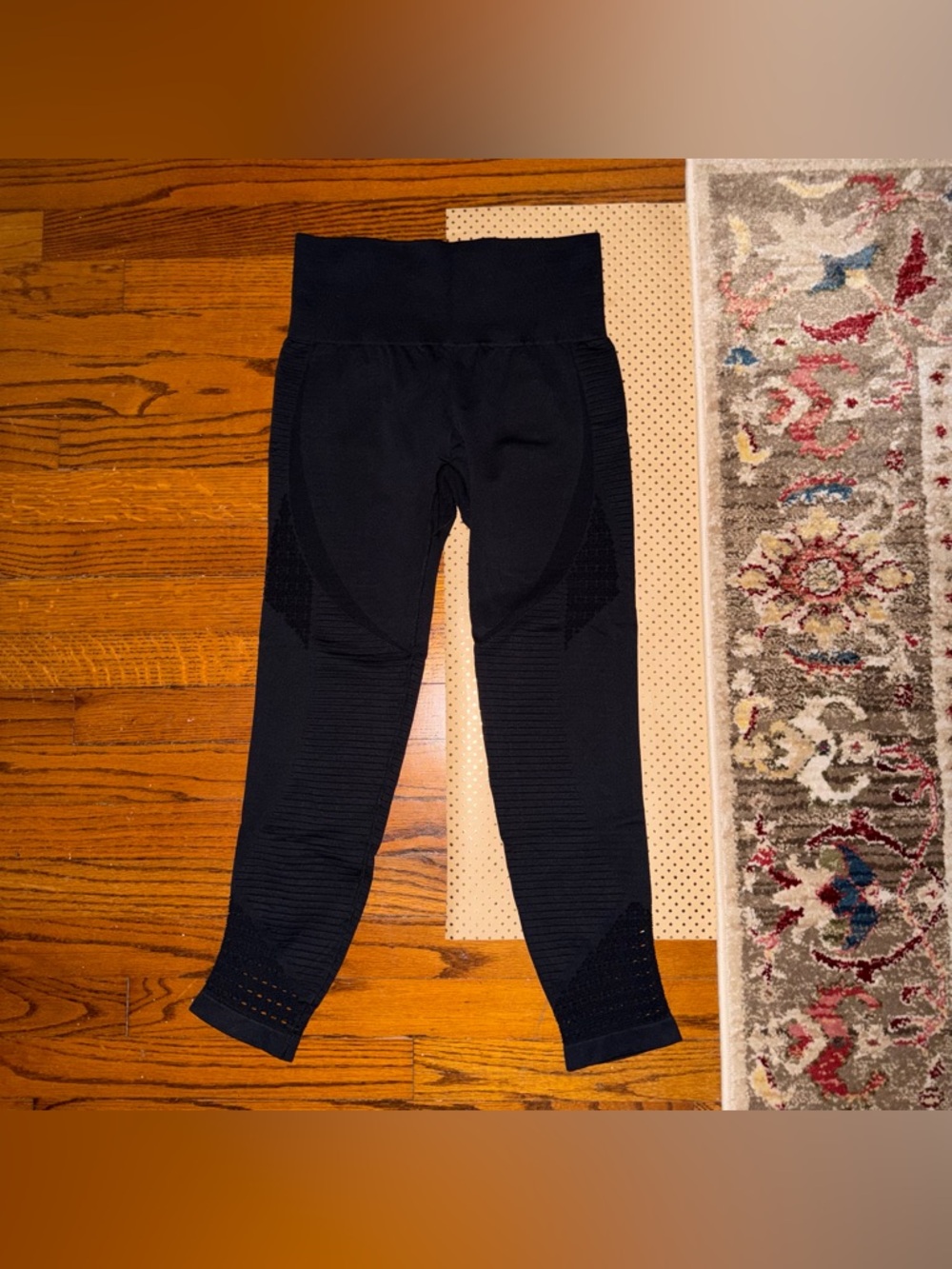 Black Seamless Women’s Leggings - 26.5”